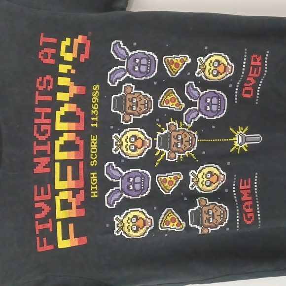 ✨3/$25✨Youth "Five Nights At Freddy's" Game Tee - M (7/8) - Picture 5 of 7